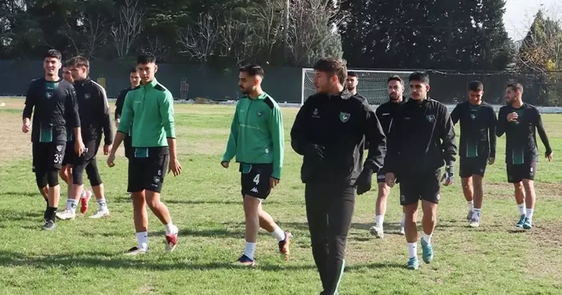 Tarihinde ilk kez amatöre düşen Denizlispor a burada da rahat yok
