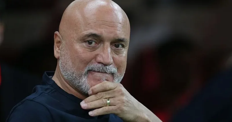 Hikmet Karaman ın gözdesiydi: Süper Lig i bıraktı zor durumdaki eski takımına gitti