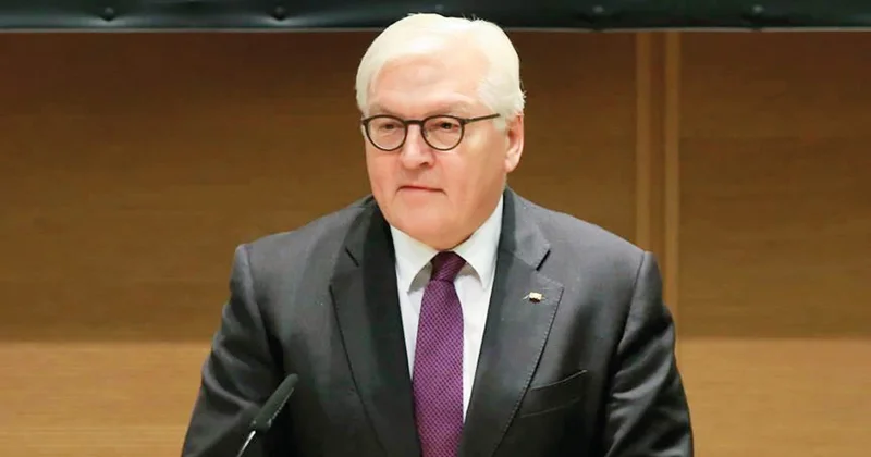Steinmeier: Süper güçler arka bahçe peşinde