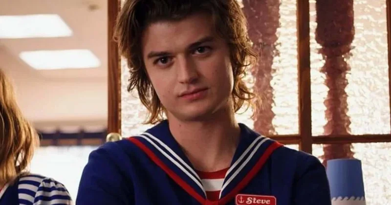 Ertuğrul Özkök: Bu hafta Spotify ilk 50’de 49 Türkçe şarkının arasına o tek yabancı şarkı nasıl girdi?