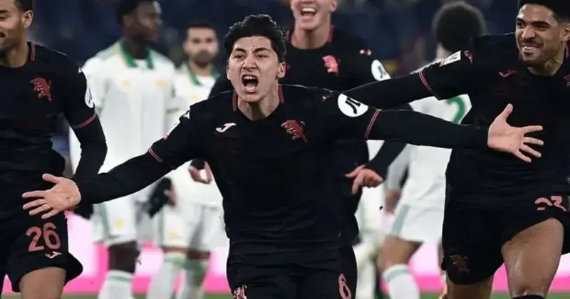 21 lik Türk yıldız İtalyan devini 90 da yıktı! Takımını çeyrek finale taşıdı