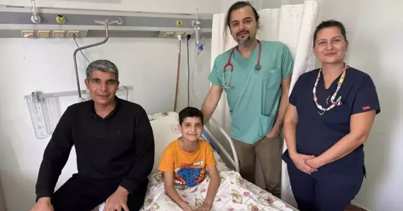 Ameliyat öncesi kalbi duran 11 yaşındaki Azat hayata döndürüldü