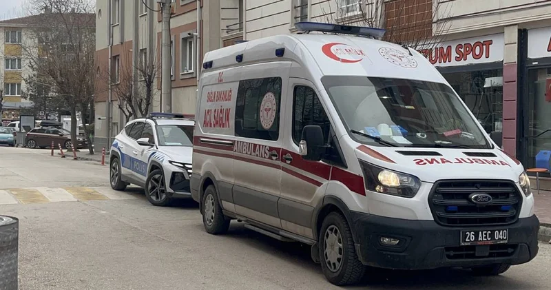 Üvey babasını bıçaklayan şüpheli tutuklandı