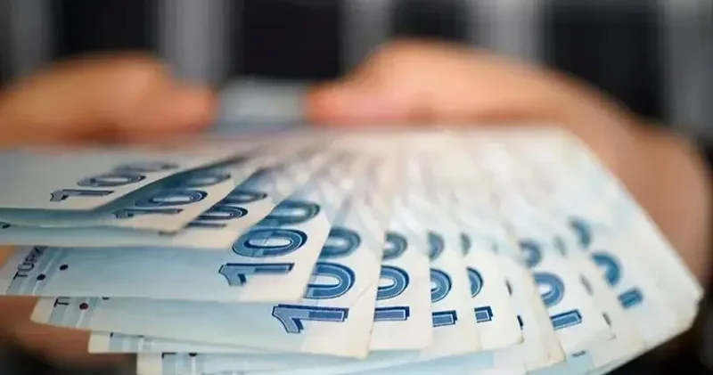 Emekliye çifte bayram yaşatacak! Emekli bayram ikramiyesi için yeni rakam geldi Son Dakika Haberleri