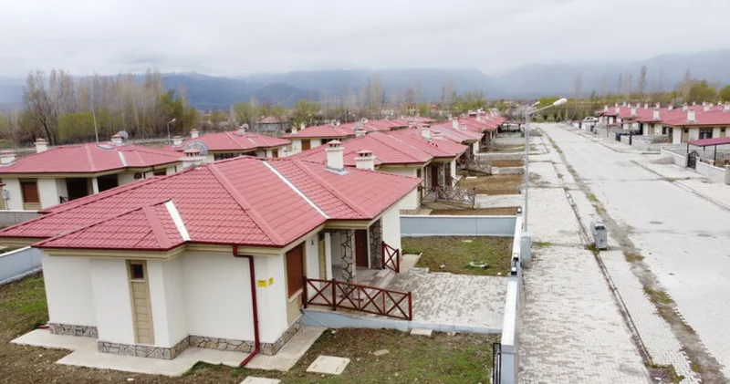 Çevre, Şehircilik ve İklim Değişikliği Bakanlığı ndan yangın merdiveni düzenlemesi Son dakika haberleri