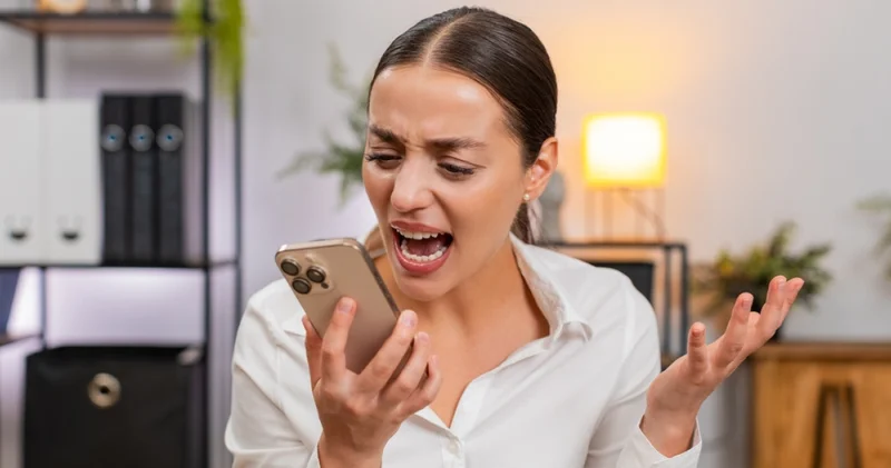 Kendi sesimizi duyduğumuzda neden irkiliriz? Rahatsız eden gerçek ne?