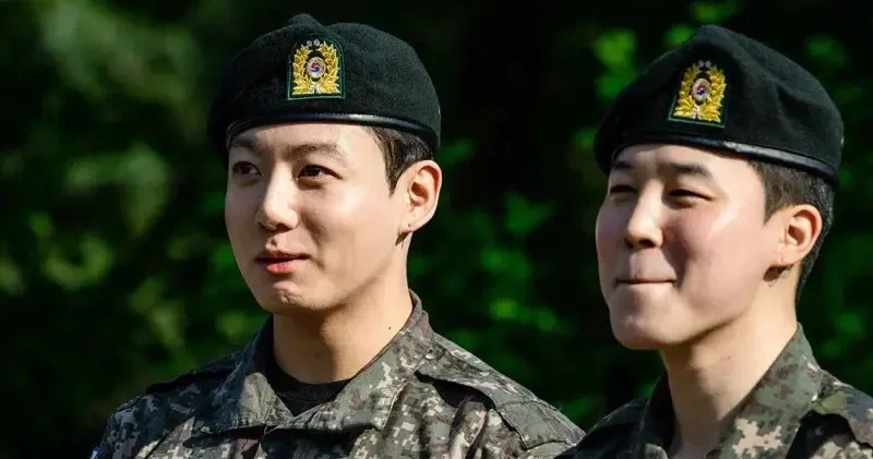 K Pop grubu BTS askerlik sonrası 1 milyar dolarlık dünya turuna çıkıyor