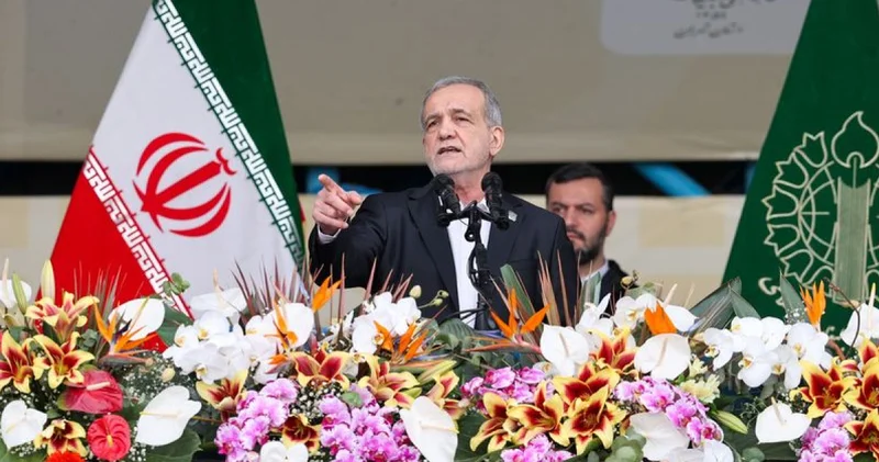 İran Cumhurbaşkanı Pezeşkiyan: Hiçbir ülke savaştan hayır görmez ve kan dökerek bir yere varılamaz” Dış Haberler