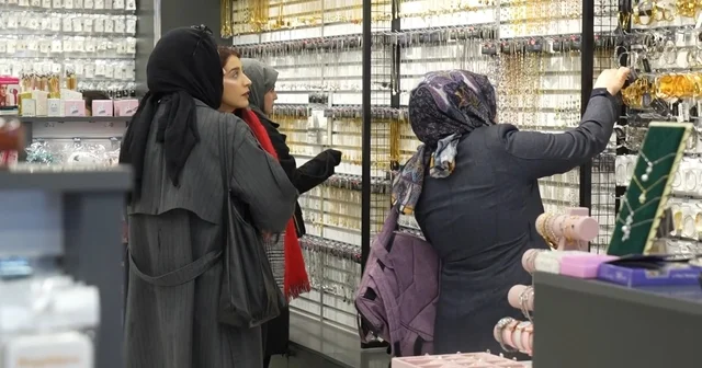 Sevgililer Günü esnafa yaradı: Satışlar 2 katına çıktı Muş Haberleri