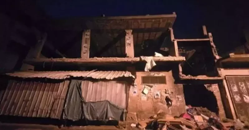 İsrail den baskın: Fetih ofisini patlattılar