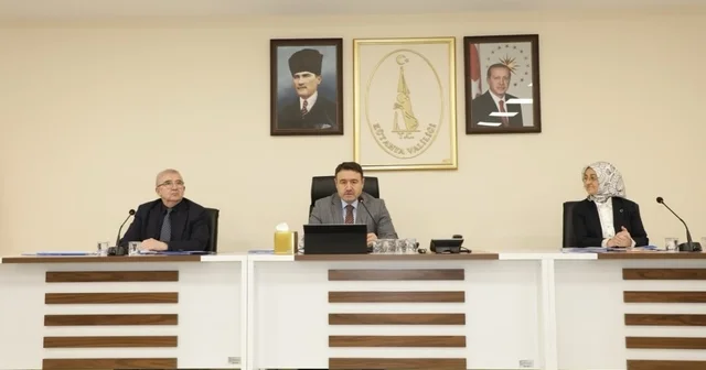 Kadına yönelik şiddet ve çocuk koruma çalışmaları, Kütahya da çok yönlü olarak değerlendirildi Kütahya Haberleri