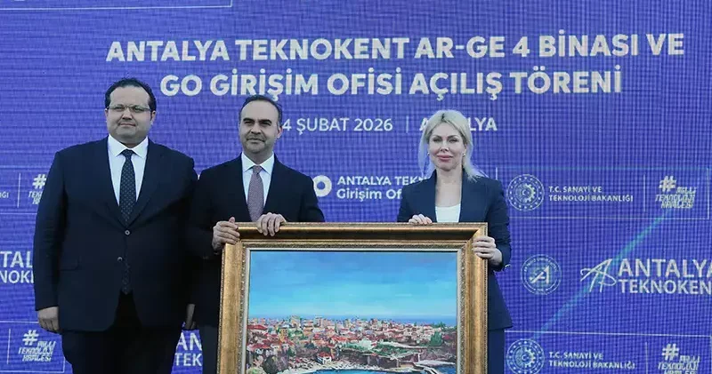 Bakan Kacır: Son 23 yılda sağladığımız desteklerle teknoparklarımızın sayısı 2 den 114 e çıktı