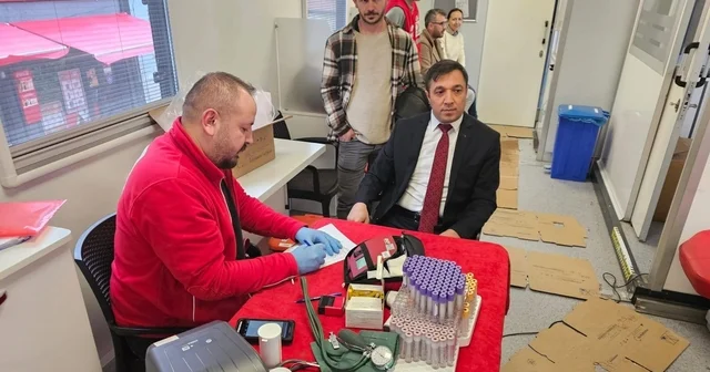 Şaphane Kaymakamı Boztaş tan düzenli kan bağışı çağrısı Kütahya Haberleri