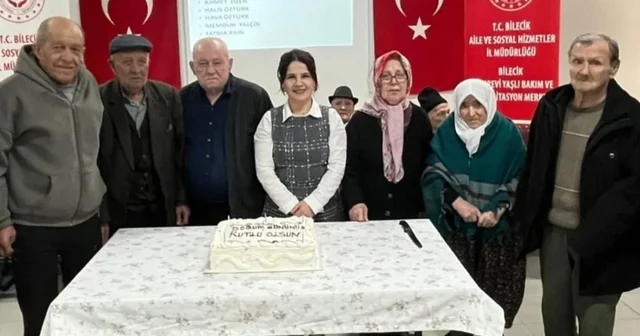 Huzurevinde duygulandıran doğum günü kutlaması Bilecik Haberleri