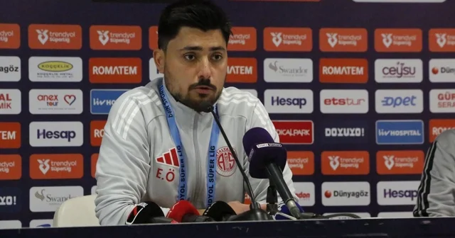 Mehmet Ender Örenç: Net bir galibiyetle ayrılmak bizi mutlu etti Antalyaspor Teknik Sorumlusu Mehmet Ender Örenç: Seyircimizin önünde 3. maçımızda 7. puanımızı alarak ligdeki serimizi sürdürüyoruz Antalya Haberleri