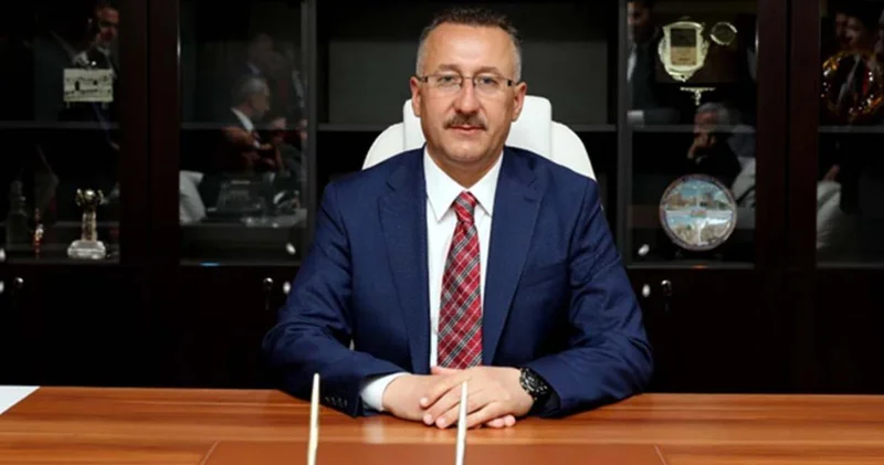 Uygunsuz ilişki iddiası ile ihracı istenen AKP li başkan Parti içinden kumpas var dedi