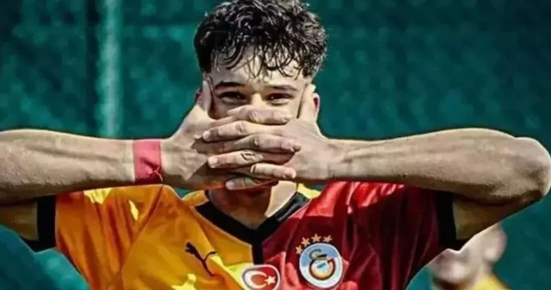 Galatasaray ın efsanesinin oğlu Fenerbahçe ye transfer oldu: Florya karıştı