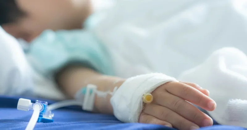 Uzman isimden kritik uyarı: Çocuklarda morarma ve halsizliği hafife almayın!