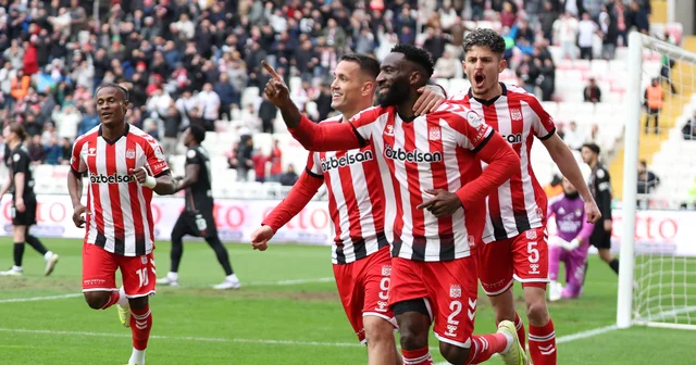 Özbelsan Sivasspor İmaj Altyapı Vanspor FK: 3 3 Sivas Haberleri