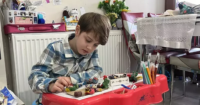 DMD hastası Yağız Efe için başlatılan kampanyada 2 ayda 300 bin dolar toplandı