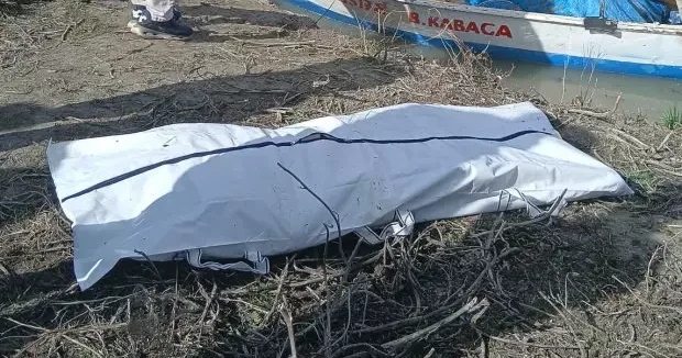 Isparta haberleri Isparta da Eğirdir Gölü ne balık tutmaya çıktı, geriye cansız bedeni döndü 14 Şubat 2026