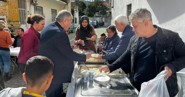 Söke Kent Konseyi Kadın Meclisi nden Sevgi Aşı Etkinliği Aydın Haberleri