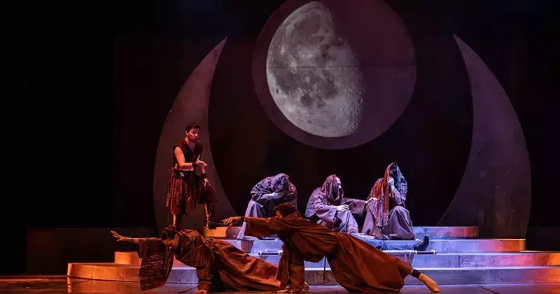 Çağdaş operanın iki yeni eseri Tehlikeli Oyun ve Deli Dumrul un dünya prömiyeri yapıldı