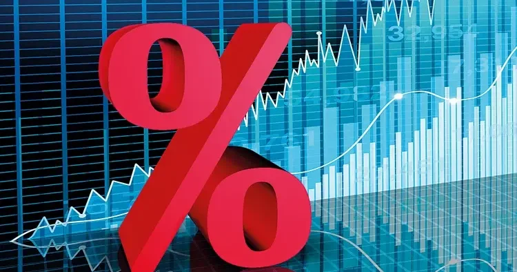 Enflasyon raporu sonrası uzmanlar değerlendirdi: Faiz indirimi temkinli sürer