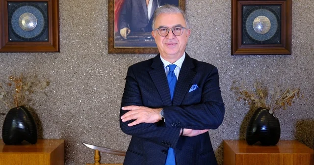 Burtom dan 14 Mart Tıp Bayramı kutlaması Burtom Sağlık grubu Yön. Krl. Bşk. Uzm. Dr. Erol Kılıç: Hekimlik büyük fedakarlıklar gerektiren bir yaşam biçimidir Bursa Haberleri