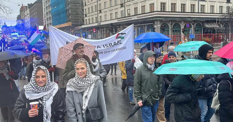 İsveç te binlerce kişiden İsrail in Filistin ve Lübnan saldırılarına protesto