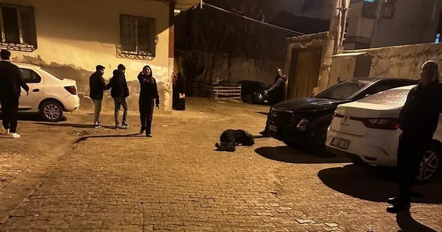 Cizre de sokak ortasında silahlı saldırı Şırnak Haberleri