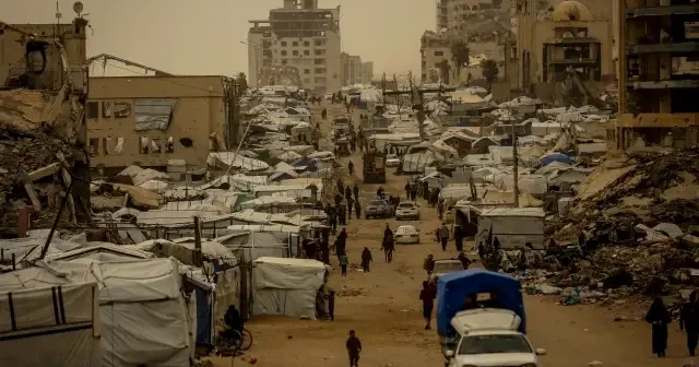 Gazze deki kum fırtınası çadırları yerle bir etti VİDEO İZLE