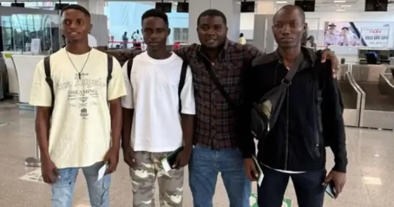 Süper Lig devinden transfer harekatı! Afrika dan 3 oyuncu İstanbul a geldi