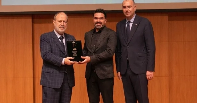 İş insanı Murat Topal a ihracat ödülü Mersin Haberleri