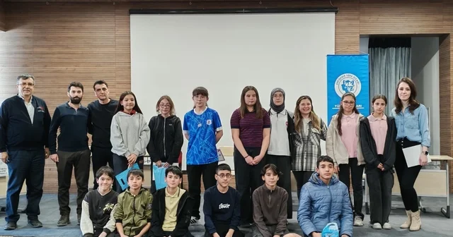 Ortaokullar arası millî kültür bilgi yarışması Eskişehir Haberleri