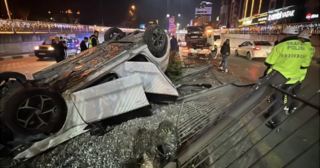 Takla atan araçlardan burunları dahi kanamadan çıktılar Manisa Haberleri