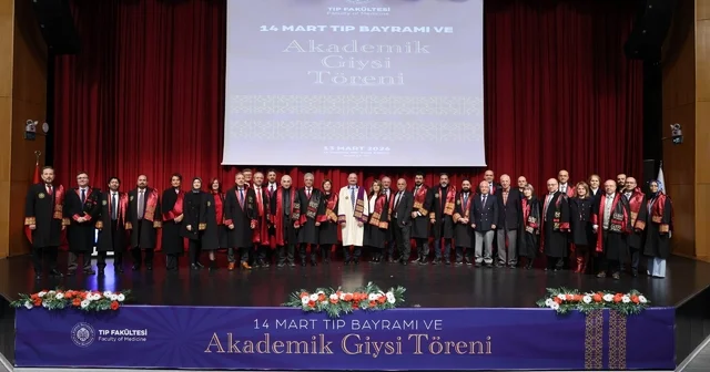 Atatürk Üniversitesinde Tıp Bayramı ve akademik giysi töreni coşkusu Erzurum Haberleri