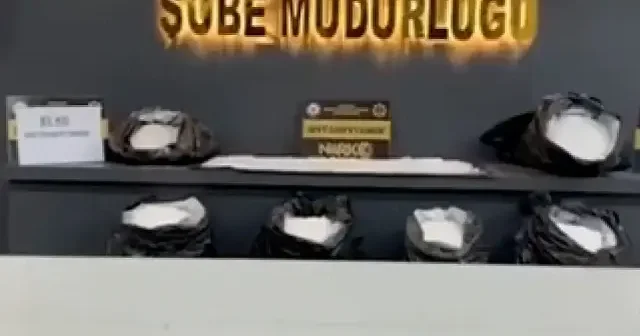 Diyarbakır da tırda 81 kilogram sentetik uyuşturucu ele geçirildi VİDEO İZLE