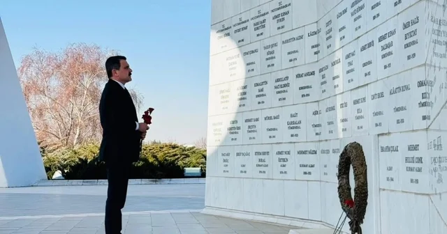 Devlet Büyükleri Anıt Mezarlığı nda Anma Programı Gerçekleştirildi Çanakkale Haberleri