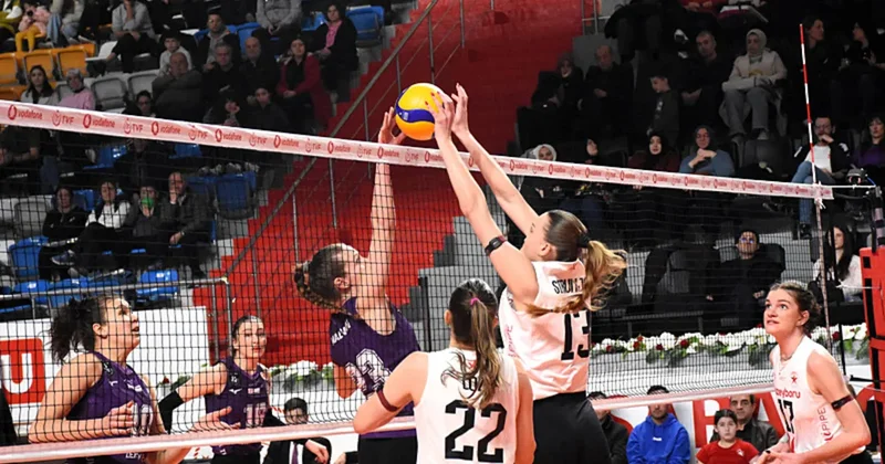 Voleybol Sultanlar Ligi: Beşiktaş sahasında kayıp!