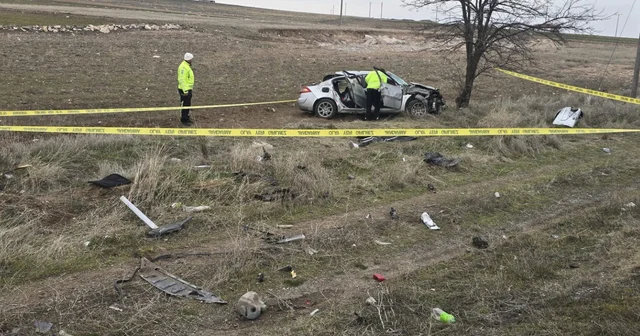 Bayram tatili yolunda kaza: Baba öldü, eşi ile 4 oğlu yaralandı Aksaray Haberleri