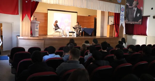 Geleceğin medya çalışanları sektör temsilcileriyle buluştu Aydın Haberleri