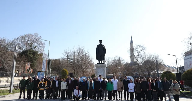 Edirne de 14 Mart Tıp Bayramı dolayısıyla tören düzenlendi Edirne Haberleri