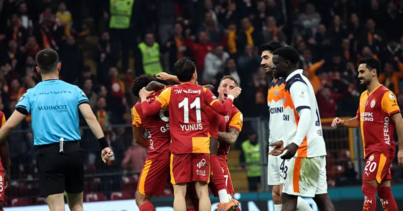Galatasaray dan Başakşehir e karşı Süper Lig de 8 maçlık 3 puan serisi!