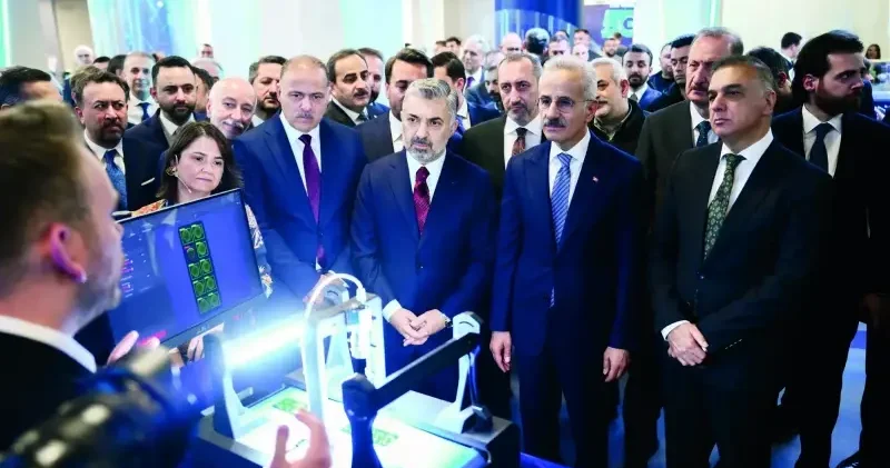 Türk Telekom un 5G deneyim merkezi açıldı Ekonomi Haberleri