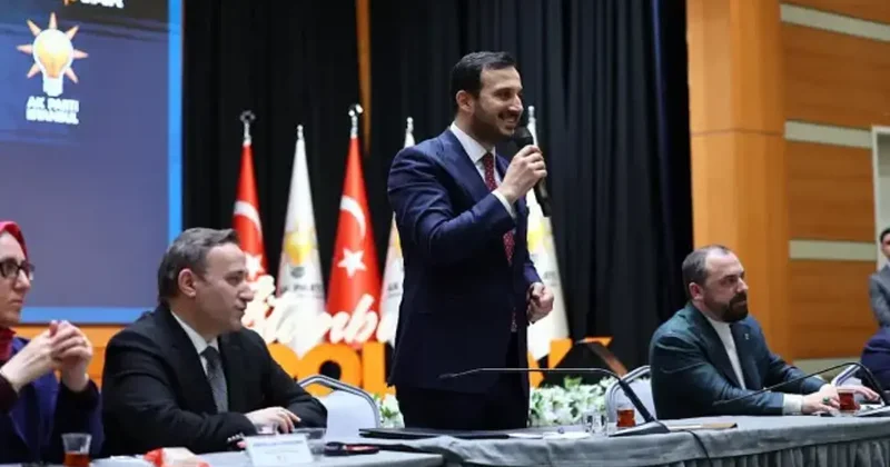 AK Parti gazetecilerle sahurda buluştu! Özdemir: Biz dava arkadaşıyız