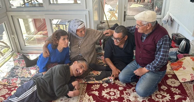 52 yıldır, engelli 3 çocuklarına bakıyorlar: Evlatlarımın bir dediğini iki yapmıyorum Sözcü Gazetesi