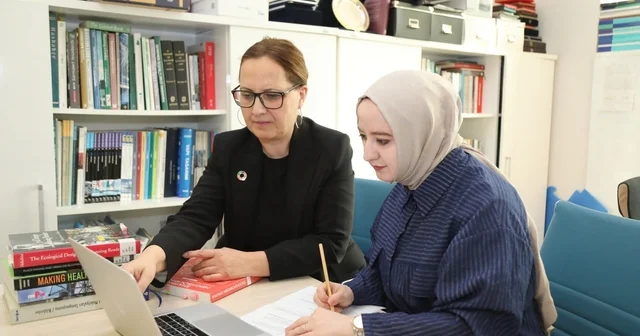 BTÜ den Bursa ya dirençli mahalle modeli BTÜ den Bursa nın mahalleleri için dirençli kent projesi Afetlere karşı daha dirençli ve sağlıklı mahalleler için yeni model Bursa Haberleri