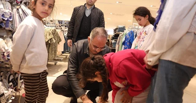 Eyyübiye de yetim çocuklar bayramlık heyecanı yaşadı Şanlıurfa Haberleri