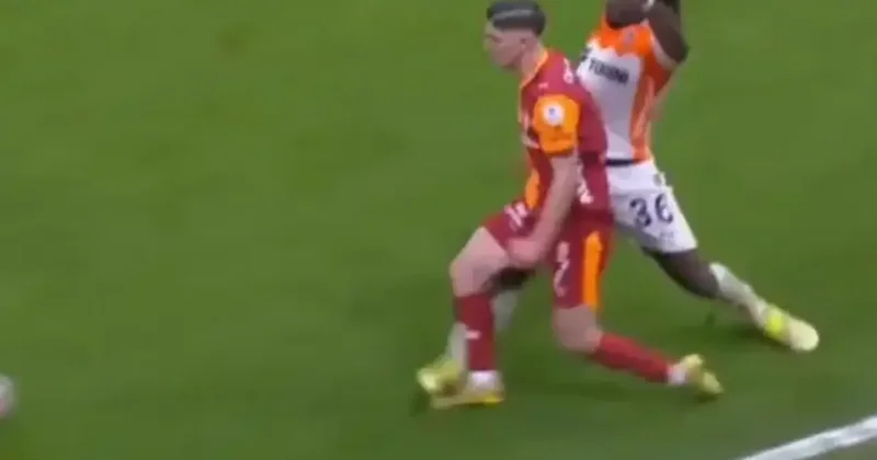 RAMS Park ta kırmızı kart çıktı! Başakşehir 10 kişi kaldı